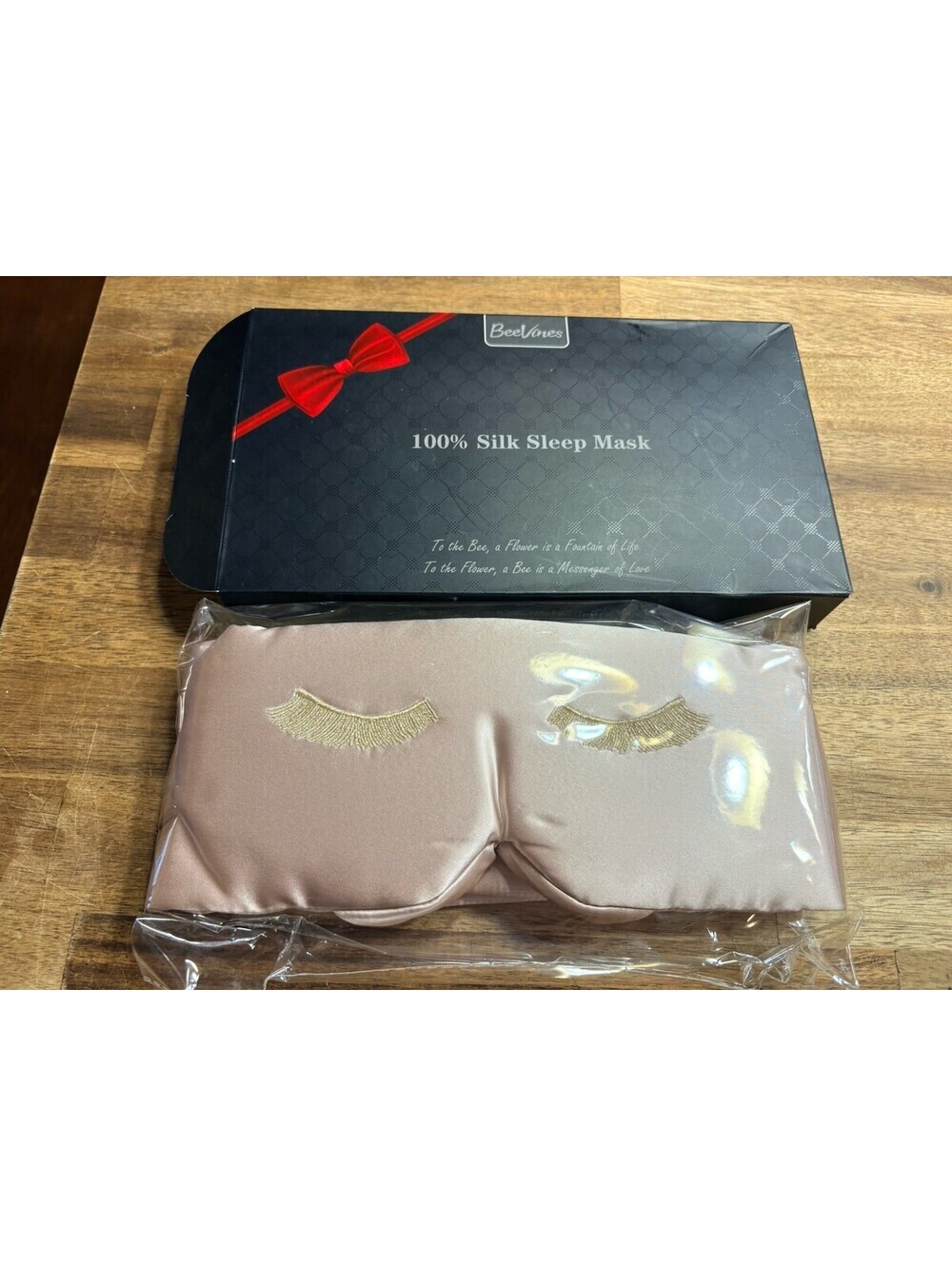 Beevines 100% Silk 3D Sleep Mask New Open Box